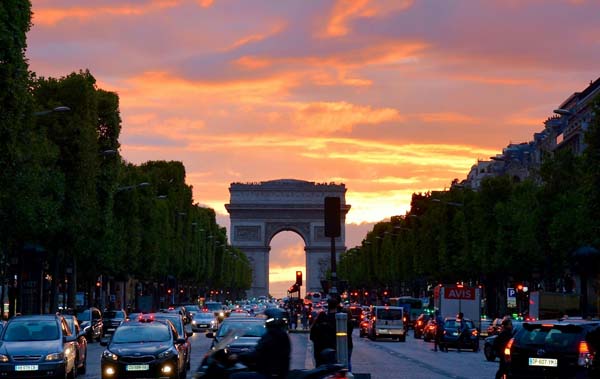 Découvrez Paris : Guide Pratique pour Explorer la Ville Lumière